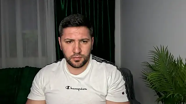 Gold Alpha Boy online show from 18, 5, 2026