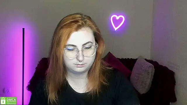 Alicia love00 online show from 13, 9, 2025