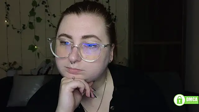 Snapshot of Alicia_love00 chatting on 3, 3, 2026 Alicia love00 online show from 3, 3, 2026