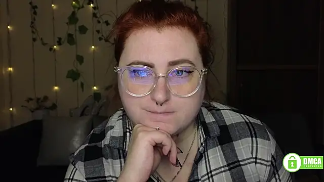 Snapshot of Alicia_love00 chatting on 5, 3, 2026 Alicia love00 online show from 5, 3, 2026