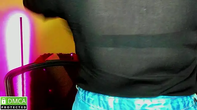 Snapshot of Alicia_love00 chatting on 9, 3, 2026 Alicia love00 online show from 9, 3, 2026