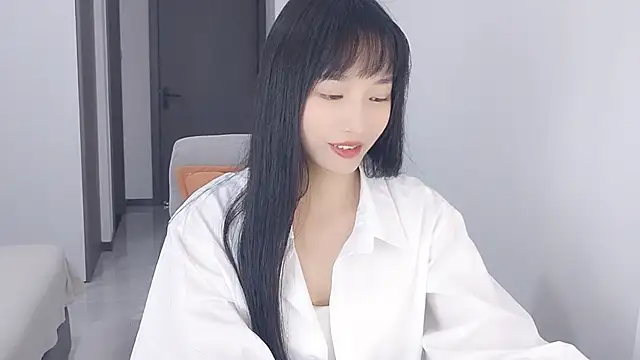 Lisa-3333 online show from 16, 11, 2025