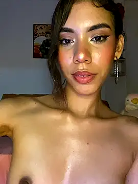 Snapshot of BellaHarper1 chatting on 1, 10, 2025 BellaHarper1 online show from 1, 10, 2025