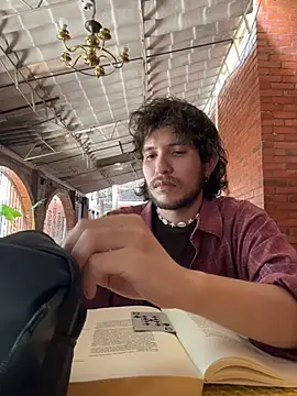 Luxx 14 online show from 29, 9, 2025