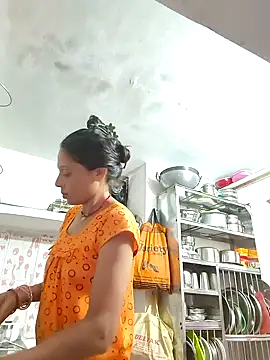 ISHANI-SINGH online show from 15, 10, 2025