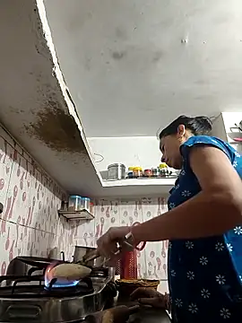 ISHANI-SINGH online show from 10, 2, 2026