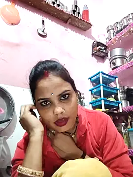 Snapshot of Cut_ragni chatting on 2, 3, 2026 Cut ragni online show from 2, 3, 2026
