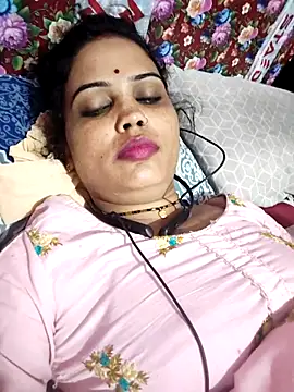 Snapshot of Cut_ragni chatting on 25, 3, 2026 Cut ragni online show from 25, 3, 2026