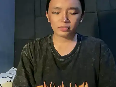 Snapshot of Claudia_Johnson chatting on 14, 11, 2025 Claudia Johnson online show from 14, 11, 2025