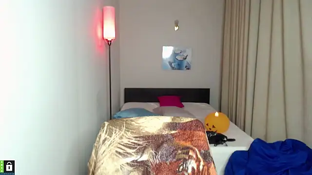 milf hornys online show from 25, 10, 2025