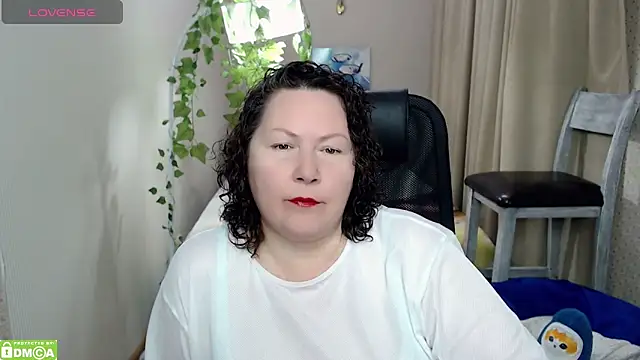 milf hornys online show from 10, 2, 2026