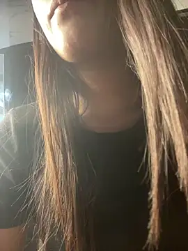 Snapshot of mickle_james chatting on 13, 2, 2026 mickle james online show from 13, 2, 2026