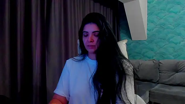 Snapshot of DevashaQueenX chatting on 6, 3, 2026 DevashaQueenX online show from 6, 3, 2026