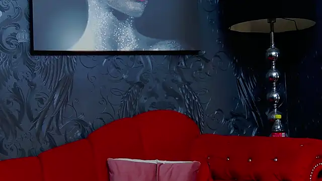 Snapshot of DevashaQueenX chatting on 5, 7, 2026 DevashaQueenX online show from 5, 7, 2026