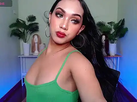 Snapshot of UrasianBIGcock696 chatting on 9, 10, 2025 UrasianBIGcock696 online show from 9, 10, 2025