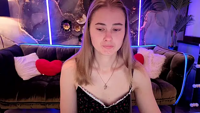 Sun Kitty  online show from 27, 9, 2025