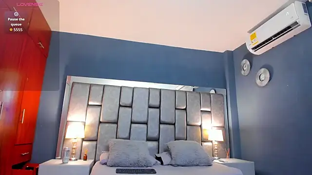 Cata Joness online show from 26, 9, 2025