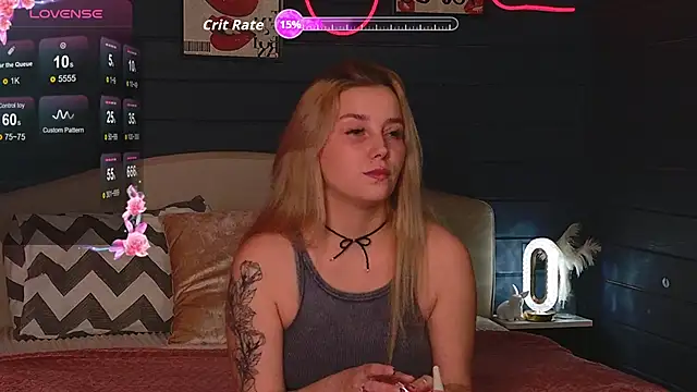 Crystal Jull online show from 6, 11, 2025