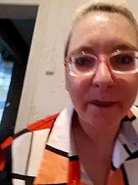 VikaKing online show from 11, 5, 2026