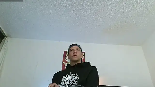 Snapshot of Thomasjons_ chatting on 4, 7, 2026 Thomasjons online show from 4, 7, 2026
