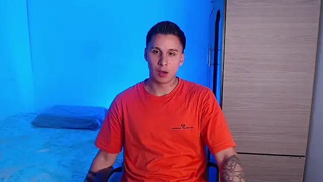 valentinosex1 online show from 23, 9, 2025