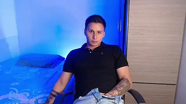 valentinosex1 online show from 17, 1, 2026