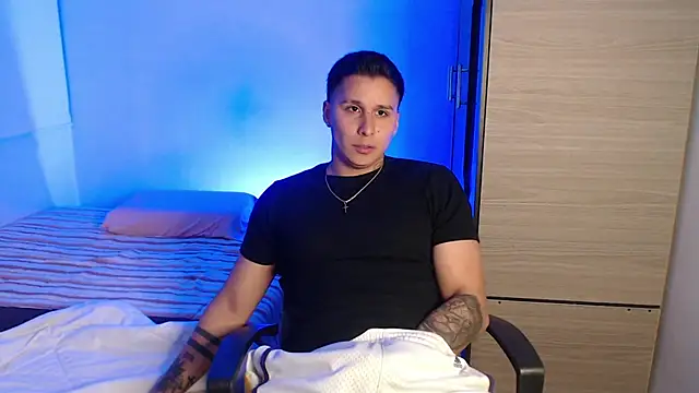 Snapshot of valentinosex1 chatting on 16, 2, 2026 valentinosex1 online show from 16, 2, 2026