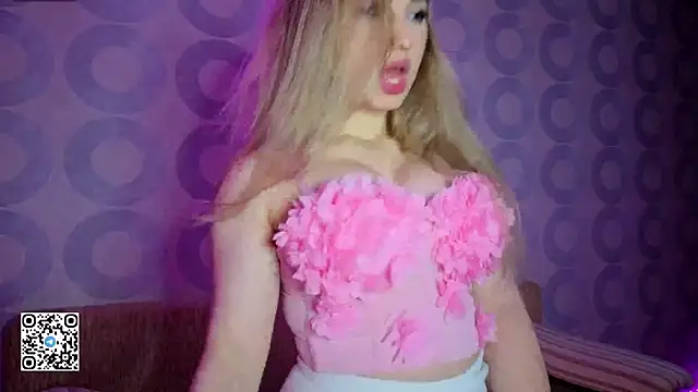 Snapshot of sugarskitty chatting on 24, 9, 2025 sugarskitty online show from 24, 9, 2025