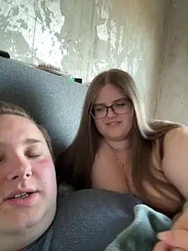 CurvyPaar2 online show from 30, 4, 2026