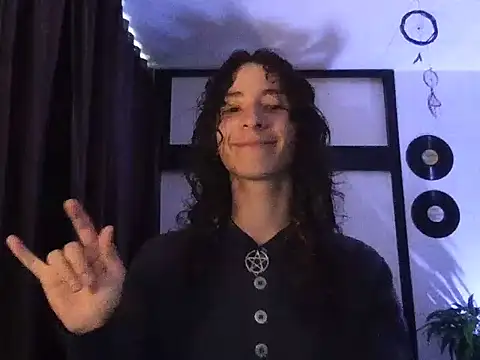 Snapshot of camille_delrey chatting on 8, 9, 2025 camille delrey online show from 8, 9, 2025