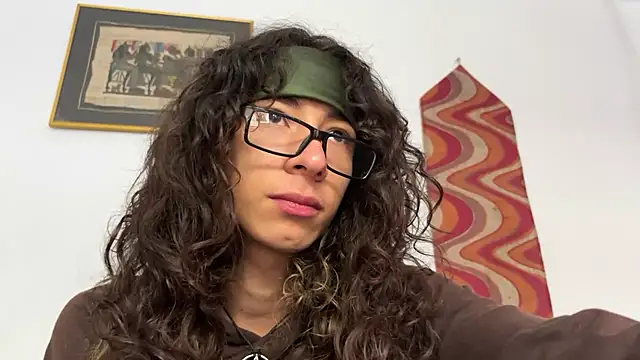 camille delrey online show from 15, 12, 2025