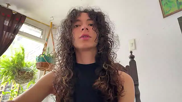 camille delrey online show from 16, 12, 2025