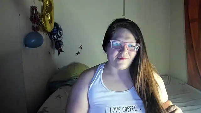 Snapshot of Daphne_girlsex chatting on 23, 9, 2025 Daphne girlsex online show from 23, 9, 2025