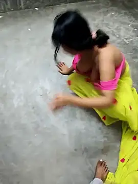 Hotty-Moni online show from 12, 9, 2025