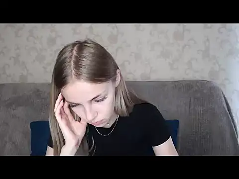 Snapshot of HitGyrl chatting on 18, 9, 2025 HitGyrl online show from 18, 9, 2025