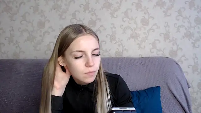 HitGyrl online show from 16, 11, 2025