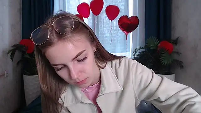 Snapshot of HitGyrl chatting on 23, 2, 2026 HitGyrl online show from 23, 2, 2026