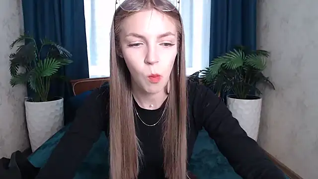 HitGyrl online show from 18, 5, 2026