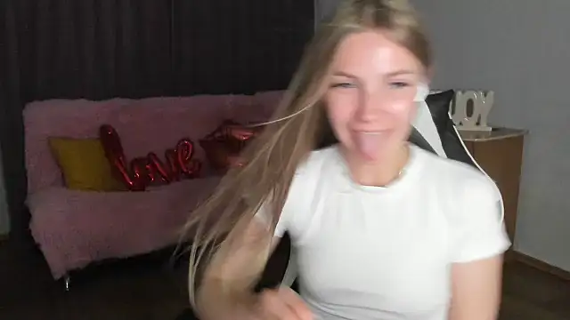 HitGyrl online show from 3, 7, 2026