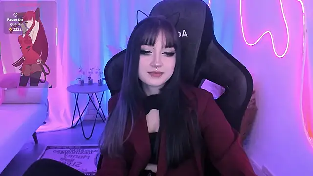 LiliLuna online show from 7, 2, 2026