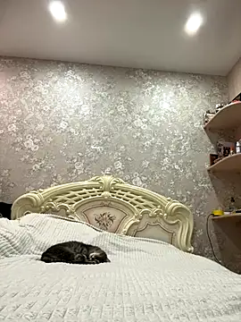 ElliRose online show from 17, 11, 2025