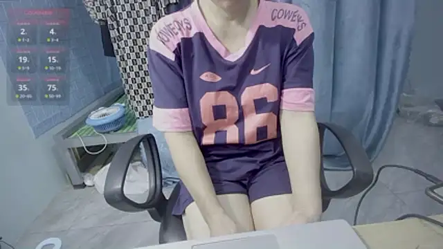 Snapshot of _Sara_768 chatting on 8, 10, 2025  Sara 768 online show from 8, 10, 2025