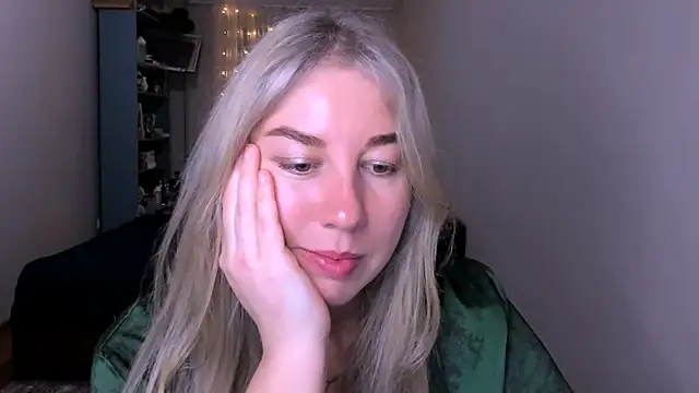 Snapshot of NancySanders chatting on 17, 4, 2026 NancySanders online show from 17, 4, 2026