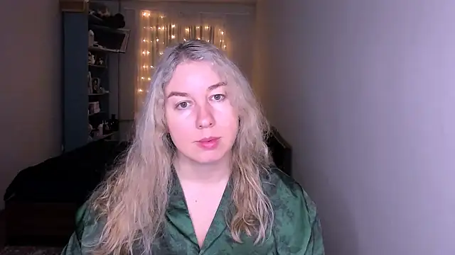 Snapshot of NancySanders chatting on 22, 4, 2026 NancySanders online show from 22, 4, 2026