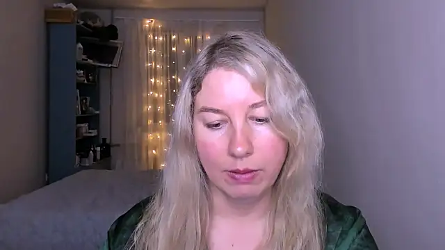 Snapshot of NancySanders chatting on 16, 5, 2026 NancySanders online show from 16, 5, 2026