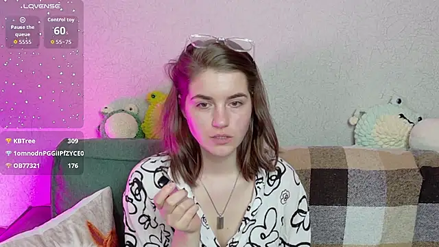 ElzaBlis online show from 18, 4, 2026