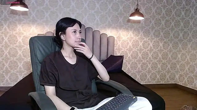  mavis2 online show from 24, 9, 2025