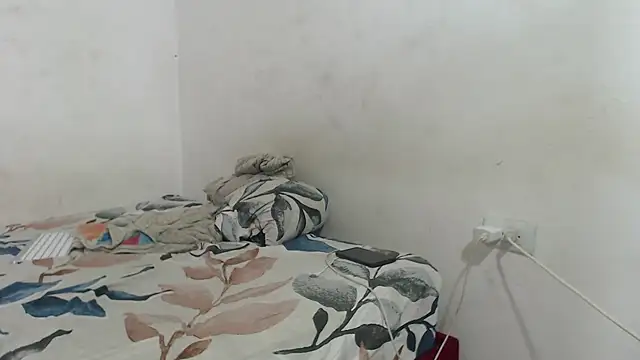 Snapshot of couplehotfantasies chatting on 9, 10, 2025 couplehotfantasies online show from 9, 10, 2025