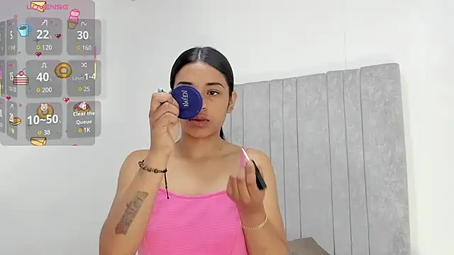 Snapshot of RousyMoon chatting on 18, 10, 2025 RousyMoon online show from 18, 10, 2025