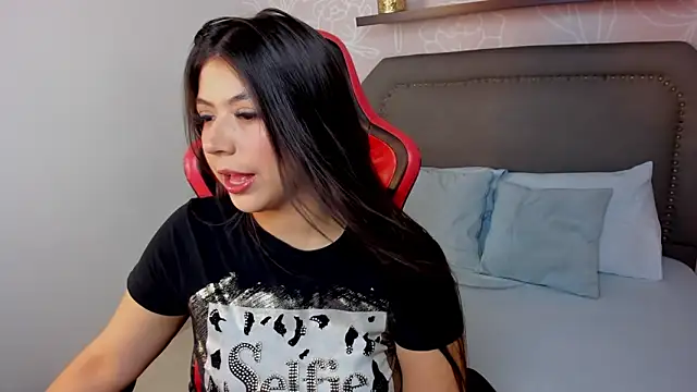 anagil  online show from 15, 2, 2026